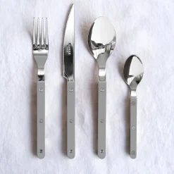 Bistrot Uni,*Sabre Paris Online