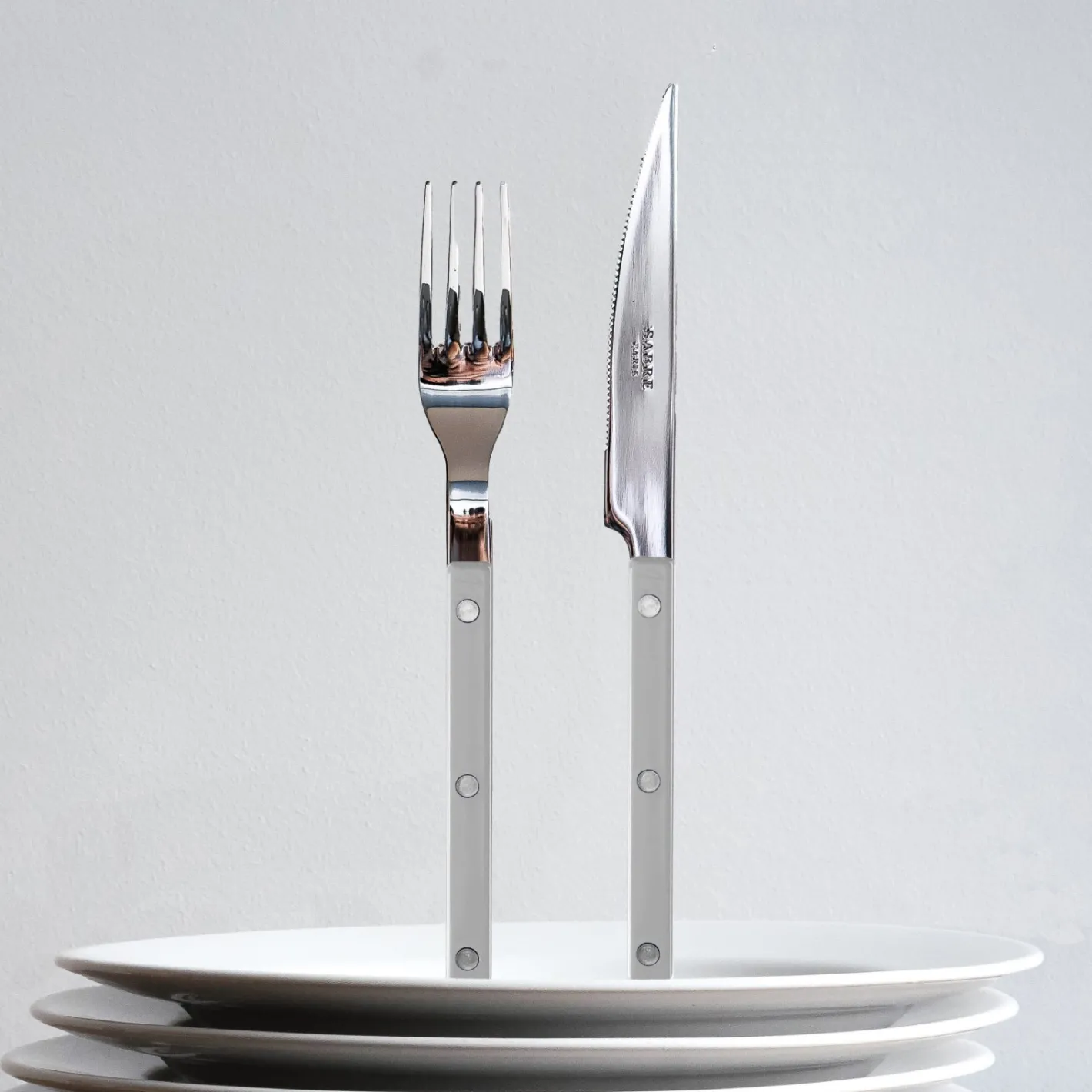 Bistrot Uni,*Sabre Paris Cheap
