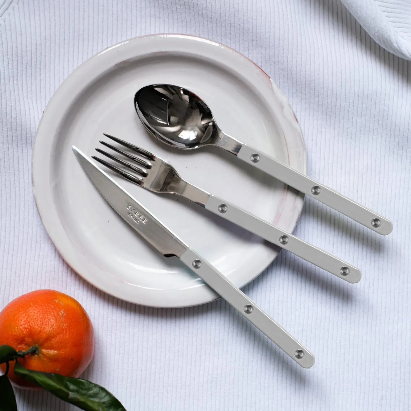Bistrot Uni,*Sabre Paris Shop